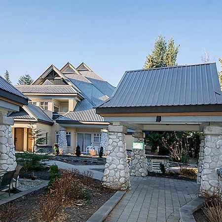 Lagoons By Cozystay Signature Whistler Esterno foto